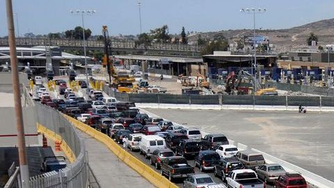 La garita de San Ysidro, se encuentra en un proceso de remodelación y ampliación.