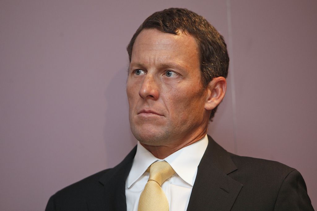 Lance Armstrong fue despojado de sus siete medallas del Tour de Francia