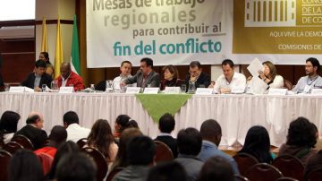 Líderes sociales de las regiones colombianas fronterizas con Ecuador, muy afectadas por el conflicto armado, dan sus propuestas para enviar a La Habana.