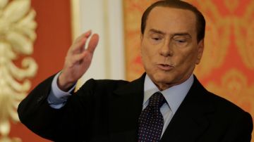 Silvio Berlusconi, presidente del conservador partido Pueblo de la Libertad (PDL), dijo que no participará  en las próximas elecciones legislativas.