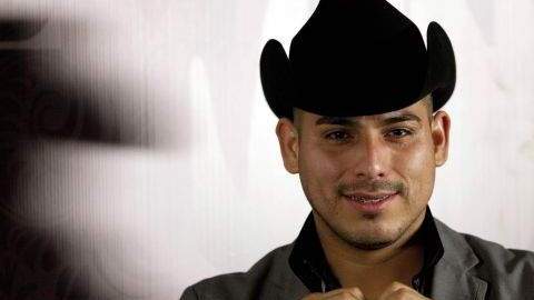 Espinoza Paz intérprete de “Lo intentamos” dio fin a los rumores.