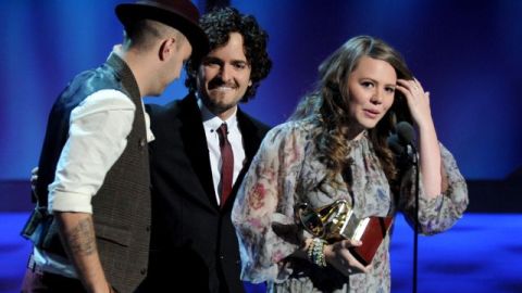 Canción del año: "¡Corre!", Jesse & Joy & Tommy Torres.