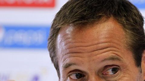 Niega Van't Schip pelea con Jorge Vergara en el vestuario del Omnilife.