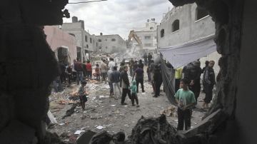 Una parte del edificio de oficinas donde se encontraba el despacho de Haniye fue reducido a escombros por un ataque aéreo israelí contra Gaza.