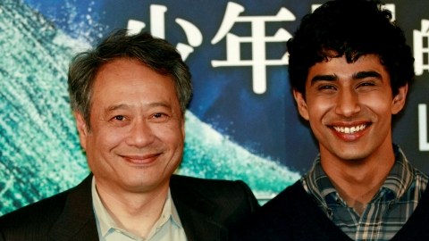Ang Lee, director, y Suraj Sharma, actor, en Taiwán, donde presentaron a los medios del país el filme 'Life of Pi'.