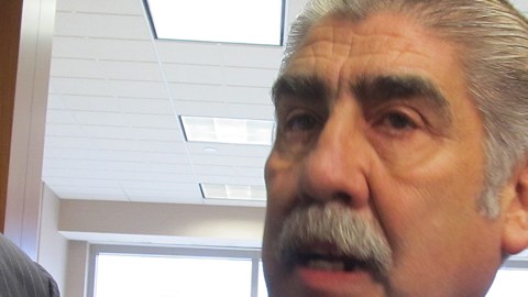 El constable del Precinto 6 del Condado de Harris, Víctor Treviño, luego de su audiencia en una corte en Houston.