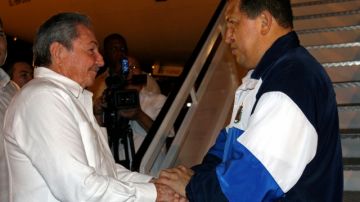 En julio del año anterior el presidente Hugo Chávez se reunió con su homólogo cubano Raúl Castro en Cuba en uno de los viajes del líder venezolano a la isla.