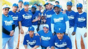 Los Tigers de Paulino conquistaron la Copa juvenil "Acción de Gracias" que se disputó en Miami.