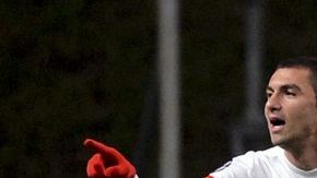 Amarra Galatasaray su pase a octavos de final, al vencer 2-1 a Braga en la Champions.