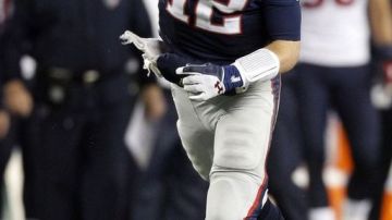 Tom Brady  se luce en el triunfo de los Patriots de Nueva Inglaterra
