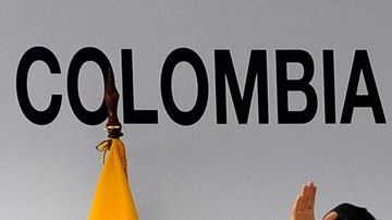 Correa y Santos analizan problemas comunes en el Encuentro Binacional Ecuador-Colombia.