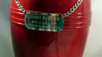 Esta es la urna que Jenni Rivera pidió para sus cenizas.