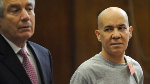 Pedro Hernández, de 51 años, junto a su abogado Harvey Fishbein, durante una anterior comparecencia en la Corte Criminal de Manhattan.