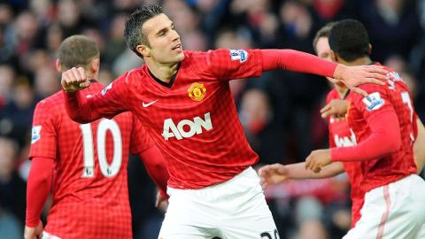 Manchester United se mantiene en la cima de la Liga Premier de Inglaterra