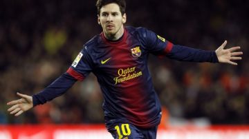 El argentino del   Barcelona, Leo Messi, celebra  el tercer gol de su equipo ante el Atlético de Madrid, que cayó goleado por 4-1.