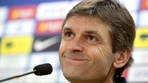 Tito Vilanova, DT del Barcelona, será operado de un tumor cancerígeno