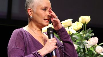 Daniela Romo encaró por primera vez el cáncer de mamá.