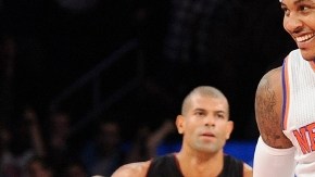 Carmelo Anthony regresó anoche y fue la gran figura del quinteto local.