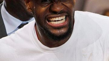 LeBron James (Heat) igualó una marca, tras marcar al menos 20 puntos en 24 partidos