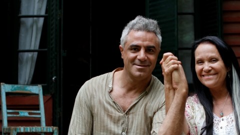 El director Diego Rafecas junto a la actriz Adriana Barraza durante el rodaje de 'Ley Primera', que acaba de iniciarse.