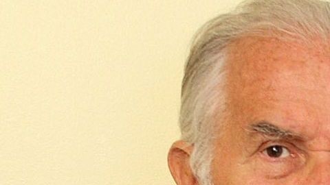 A pesar de su muerte en mayo pasado, Carlos Fuentes, el gran vendedor de libros en 2012.