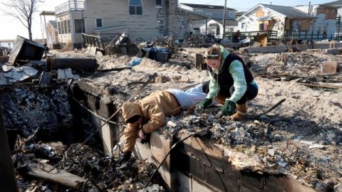 Innumerables familias del área triestatal fueron afectadas por el huracán Sandy.