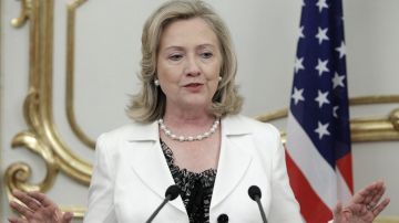 Hillary Clinton volverá al trabajo la semana próxima tras convalecencia, así lo dijo su portavoz.