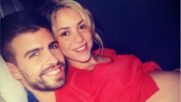 Shakira mantiene en su vientre a su hijo, al que supuestamente nombrará Biel.