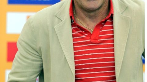 Ricardo Ferretti, timonel de los Tigres de la UANL.