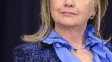 La secretaria de Estado de Estados Unidos, Hillary Clinton,  antes de pronunciar un discurso en Washington.