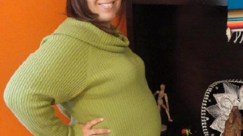 Carmen Gamboa  espera el nacimiento de su tercer hijo.