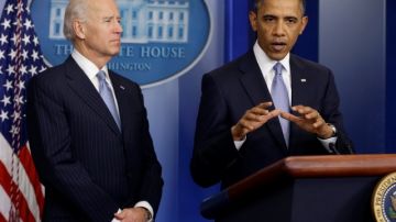 El President Barack Obama habla sobre el voto en el Congreso acompañado por el vicepresidente Joe Biden.