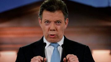 El presidente colombiano Juan Manuel Santos destaca acción militar contra las FARC en fin de año, en la que murieron 14 guerrilleros.
