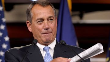 Boehner promete voto sobre ayuda a damnificados por "Sandy".