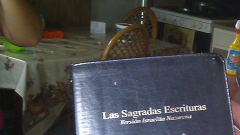 Esta nueva biblia se recomienda a estudiosos.