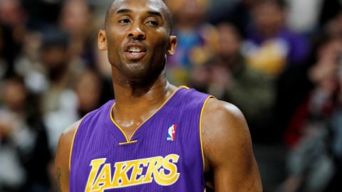 Kobe Bryant dice que disfruta de conectar con los fans "sin filtros", por eso abrió su cuenta en Twitter.