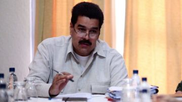 Chávez puede juramentar ante Tribunal, así lo afirma el vicepresidente venezolano Nicolás Maduro.