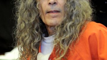 Rodney Alcalá al ser sentenciado ayer en la Corte Criminal de Manhattan por el brutal asesinato de dos mujeres. Se cree que cometió  más de 100 asesinatos.