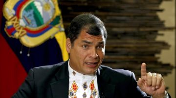 El presidente de Ecuador, Rafael Correa, se encuentra enojado porque Jamil Mahuad sigue en libertad en EEUU. pese que hay una órden de  arresto.