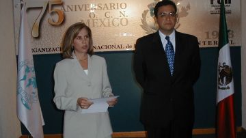 La Dra. Ma. de la Luz Lima, Subprocuradora de Coordinación General y Desarrollo, dio posesión al Lic. Rodolfo de la Guardia García como Director General de la Oficina Central de la Interpol México.