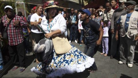 Está prevista una gran concentración ante el Palacio de Miraflores, sede de Gobierno, y posteriormente un acto en un céntrico teatro de Caracas.