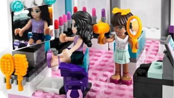 Son cada vez más las empresas que deciden hacer menos tajante la diferencia entre géneros en los juguetes.