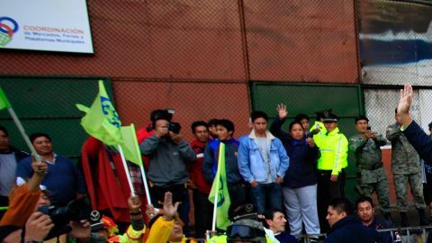 En diciembre pasado, Correa pidió a la Asamblea la licencia desde el 15 de enero al 14 de febrero, fecha en que termina la campaña electoral.