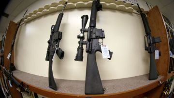 Escasean los rifles de asalto para la venta, ante el incremento en la demanda.