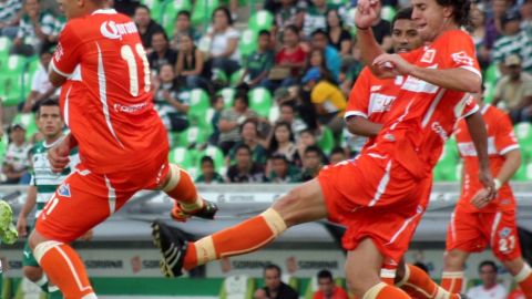 Correcaminos desaprovechó su condición de local y perdió 1-2 ante Pachuca