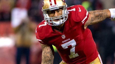 El quarternback de San Francisco, Colin Kaepernick lleva acumuladas 181 yardas por tierra