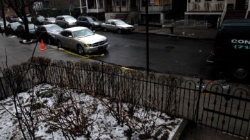 Lugar donde se produjo el doble asesinato de Jason y Jennifer Rivera en la calle Perry de El Bronx. Las víctimas se encontraban en el interior de un carro.