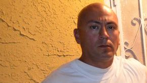 De izquierda a derecha, Gerardo López, Fabián Rebolledo y Héctor Barajas, exmilitares deportados, en la Casa de Apoyo para Veteranos, en Rosarito, Baja California.