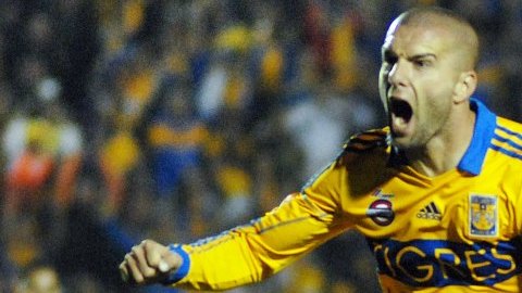 Emanuel "Titio" Villa consiguió la única anotación del encuentro