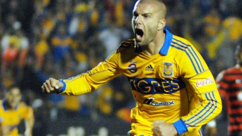 Emanuel "Titio" Villa consiguió la única anotación del encuentro